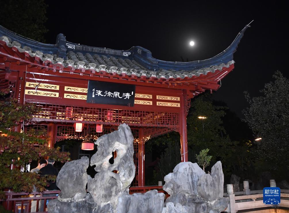 威尼斯81818官网